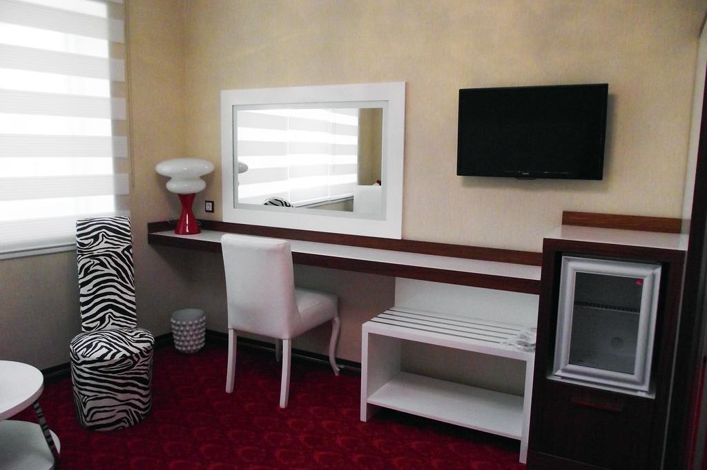 Ismira Hotel Ancara Quarto foto